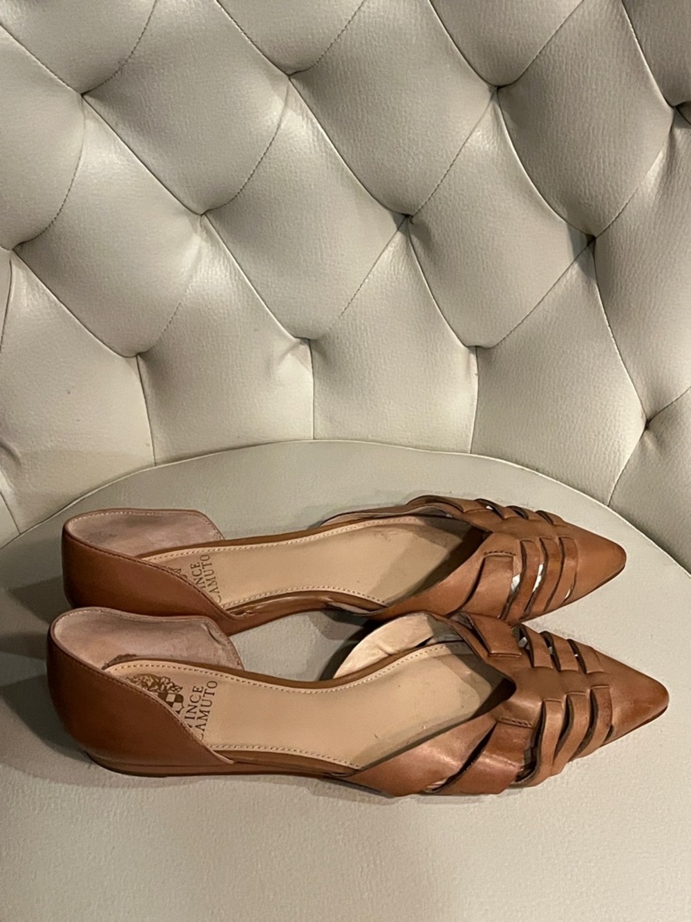 Vince Camuto Women's Tan Leather Pointed D'Orsay Flats Size 8 - Picture 7 of 11